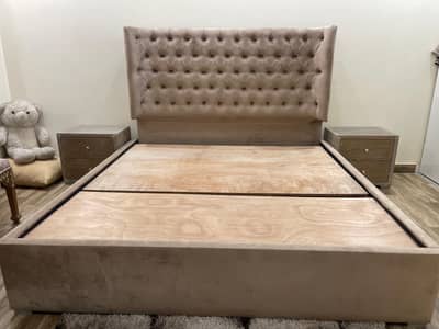 bed with side tables