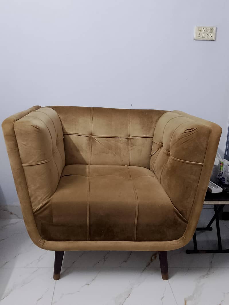 Latest design sofa set 0