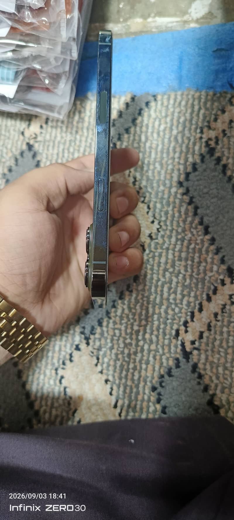Apple iPhone 13 Pro Max 3