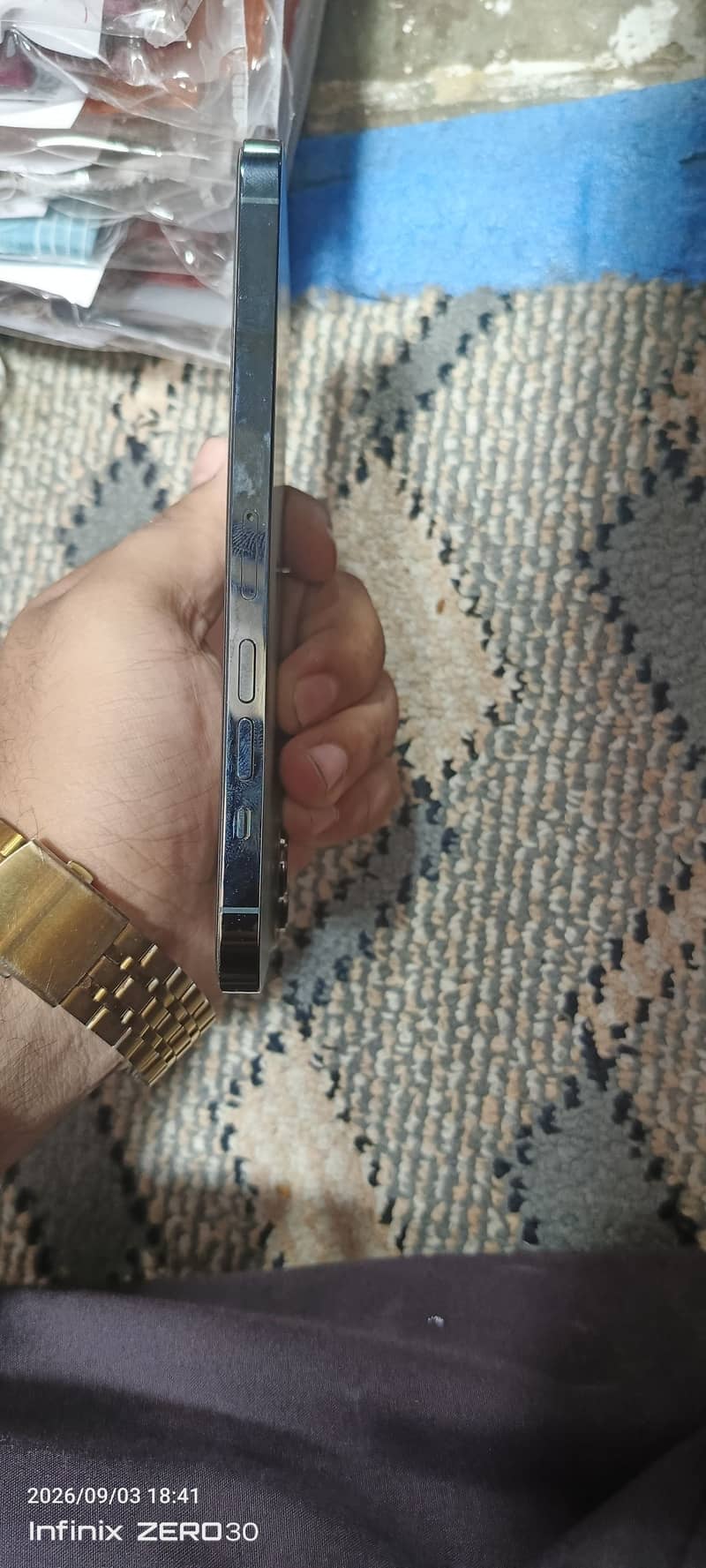 Apple iPhone 13 Pro Max 5
