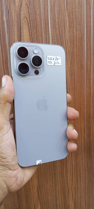 Apple iPhone 15 Pro Max