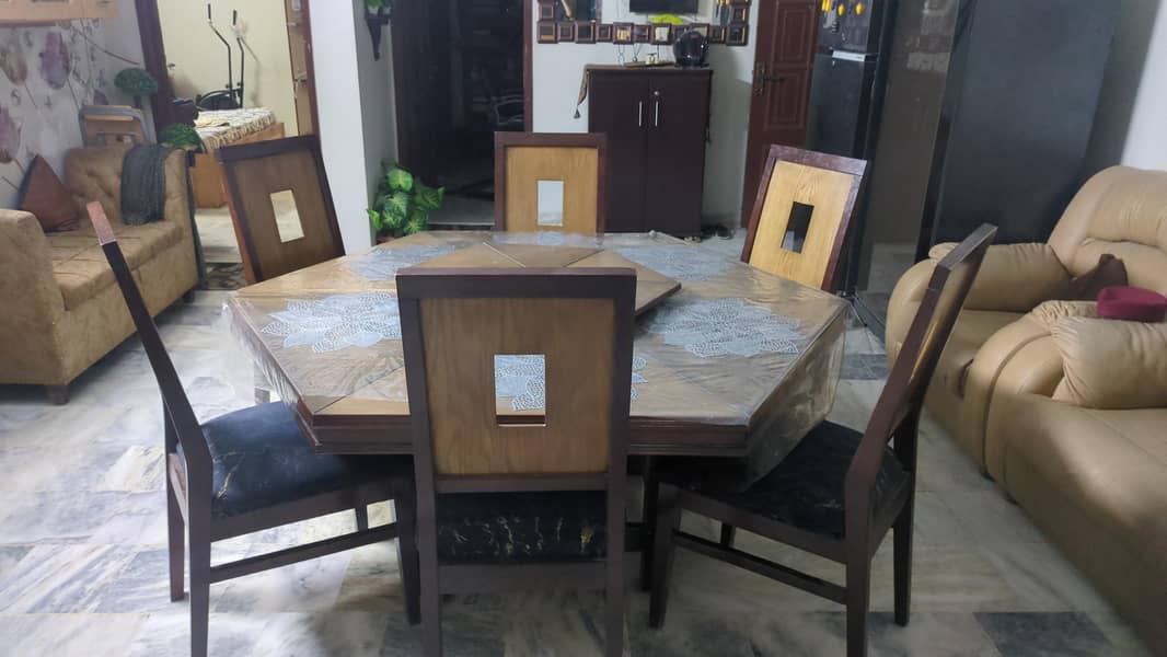 Selling Octagonal Shape Dining Table 0