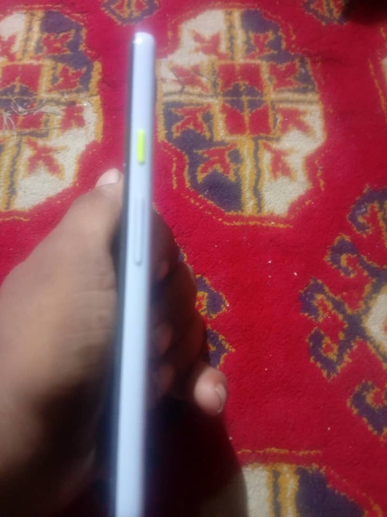 Google Pixel 3a 5