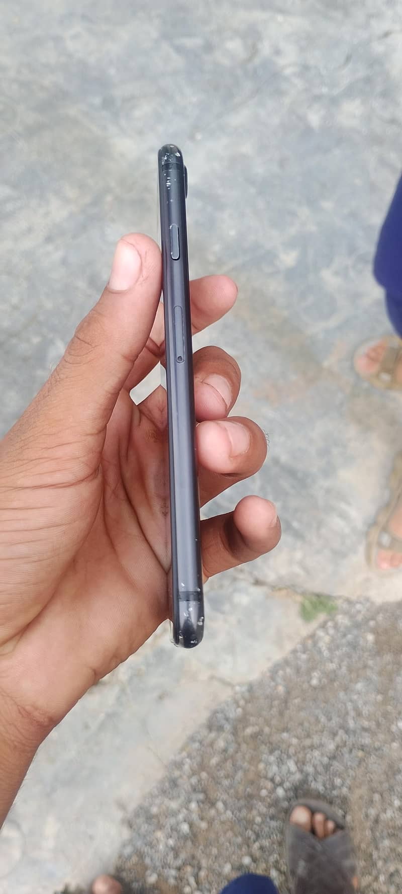 Apple iPhone 7 2