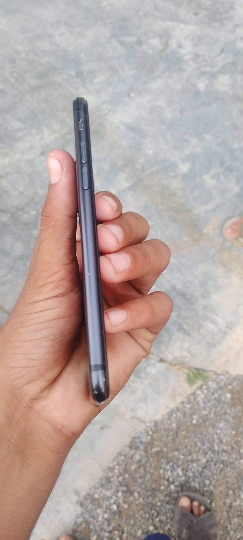 Apple iPhone 7 3