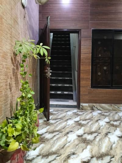 10 MARLA 2ND PORTION FOR RENT AT IDEAL LOCATION OF ALLAMA IQBAL TOWN