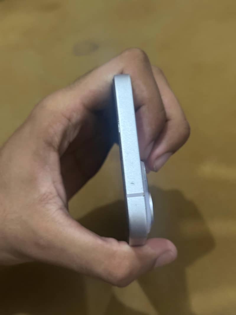 Apple iPhone 14 plus 5