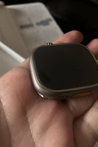 Apple Watch Ultra (1st Gen) 49mm titanium case