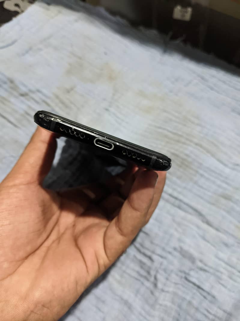 OnePlus 6T 7