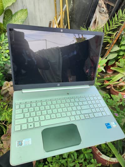 Hp i5 12 gen 16 256