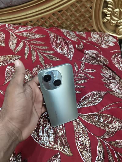 Tecno sprk go1