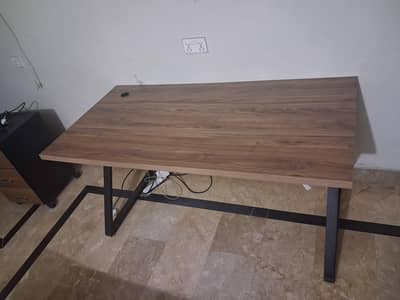 Study/Computer Table 5 x 2.5