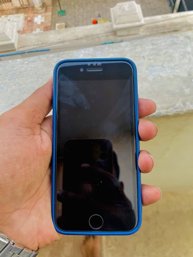 Apple iPhone SE 2