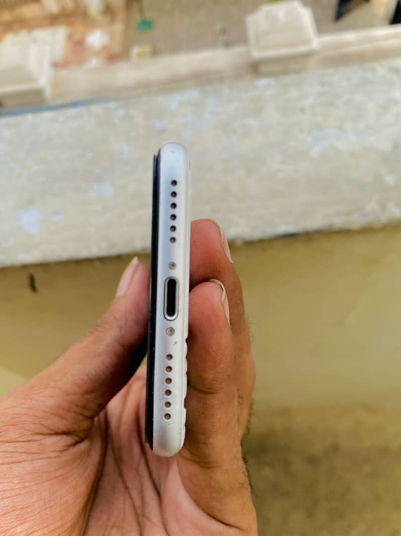 Apple iPhone SE 5