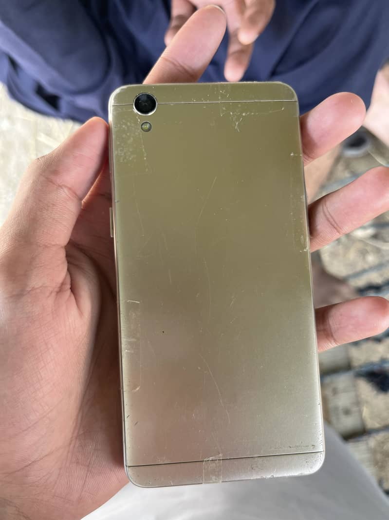OPPO A37 0