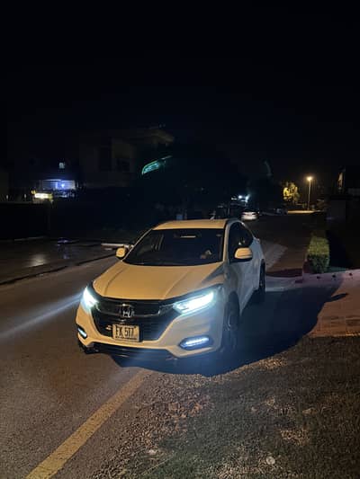 Honda Vezel 2015