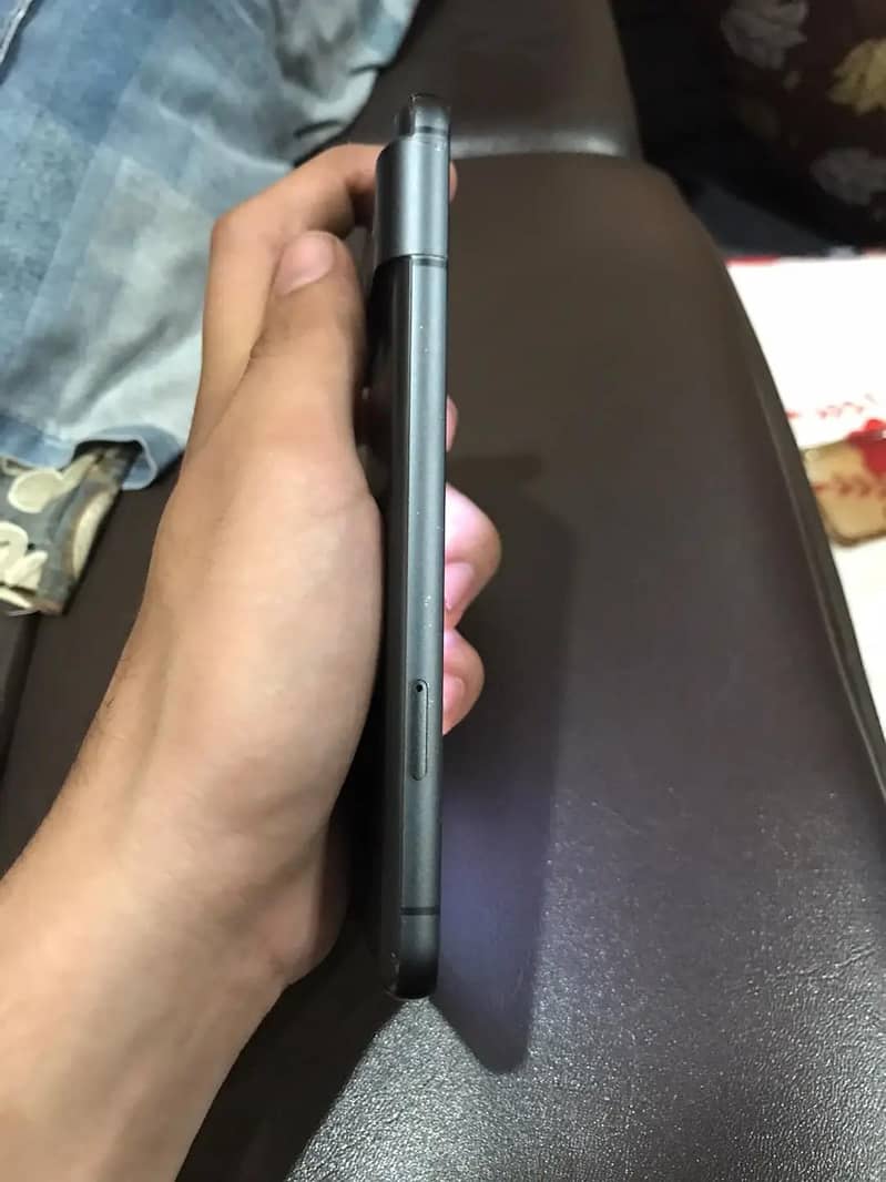Google Pixel 8 1