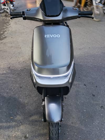 only 150km Chali ha brand new ha