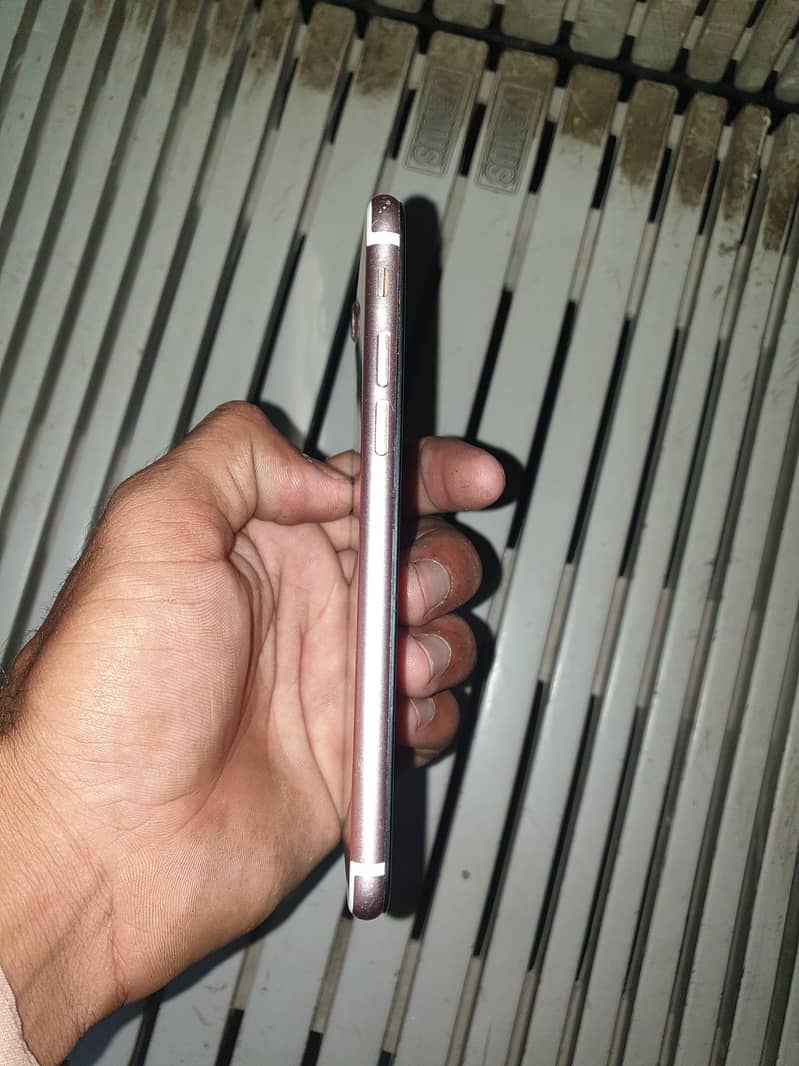 iphone7 4