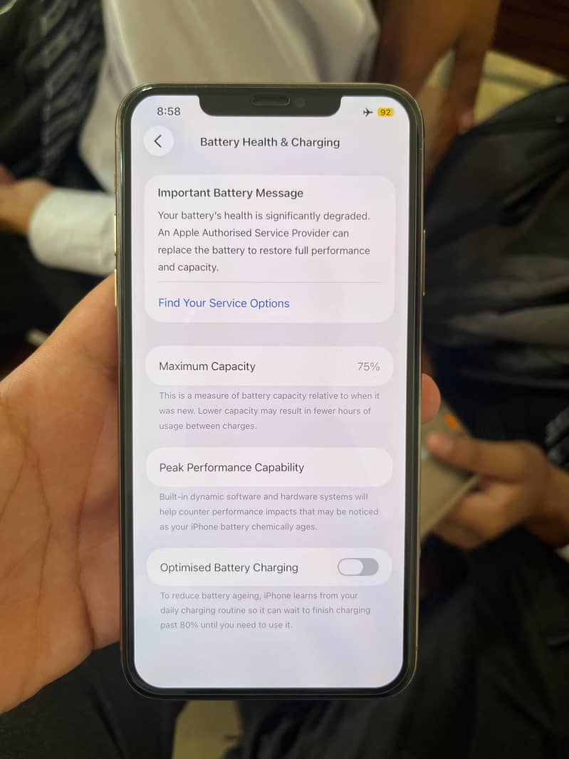Apple iPhone 11 Pro Max 2