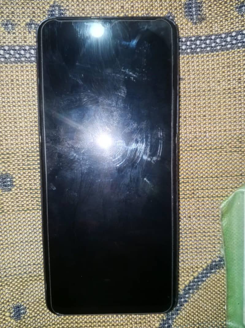Realme C63 4