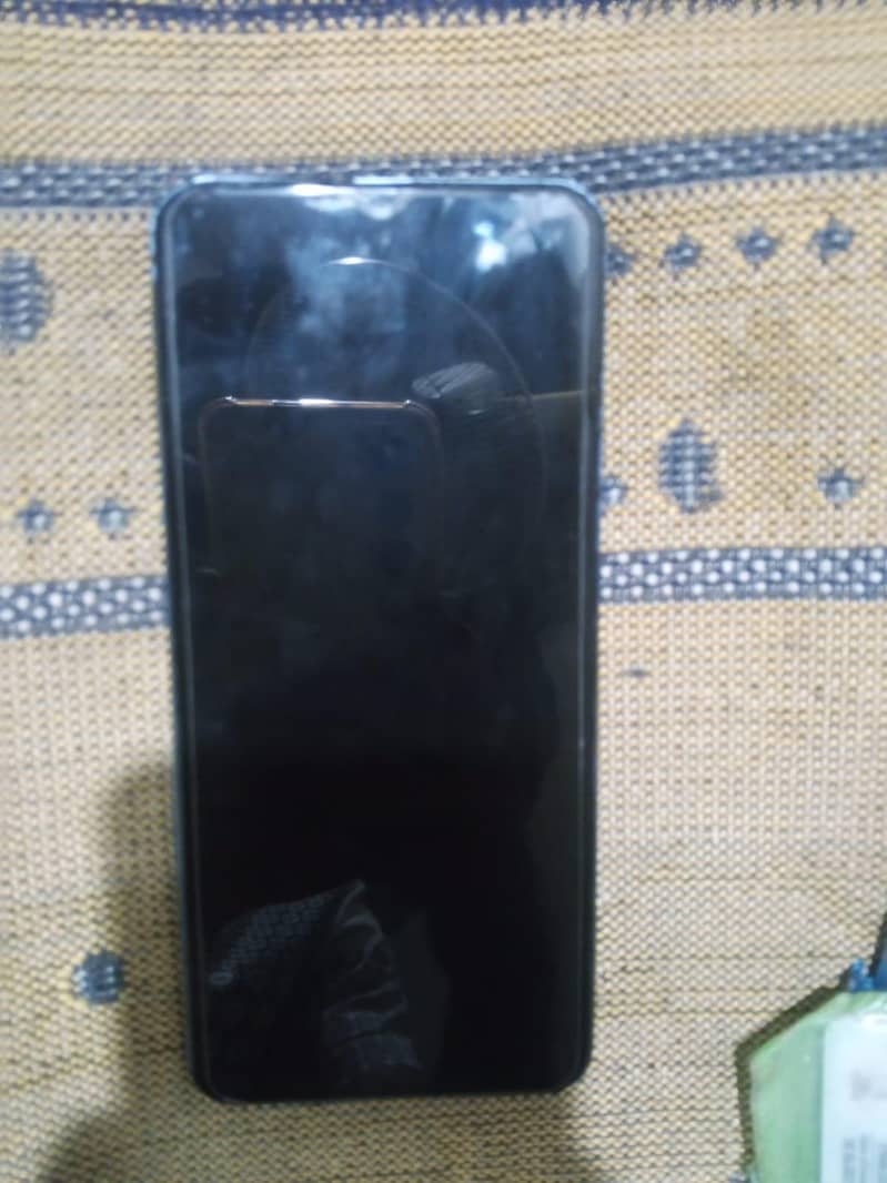 Realme C63 8