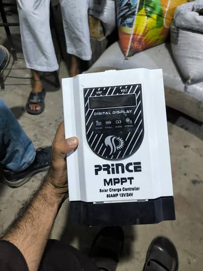 Prince MPPT Controller