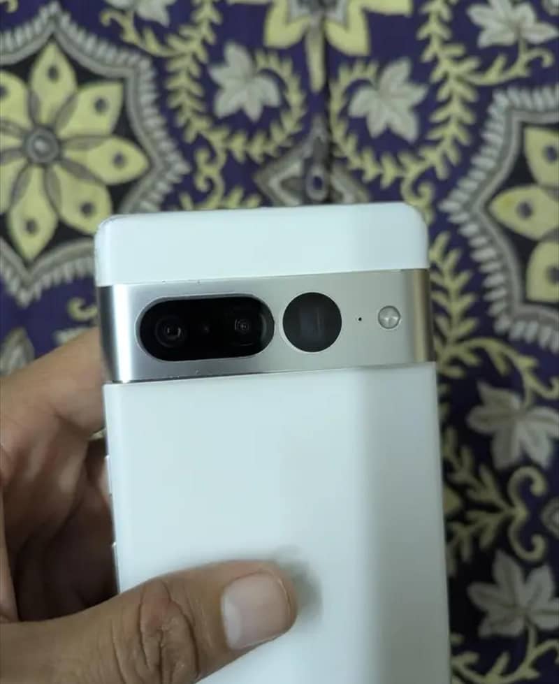 Google Pixel 7 Pro 2