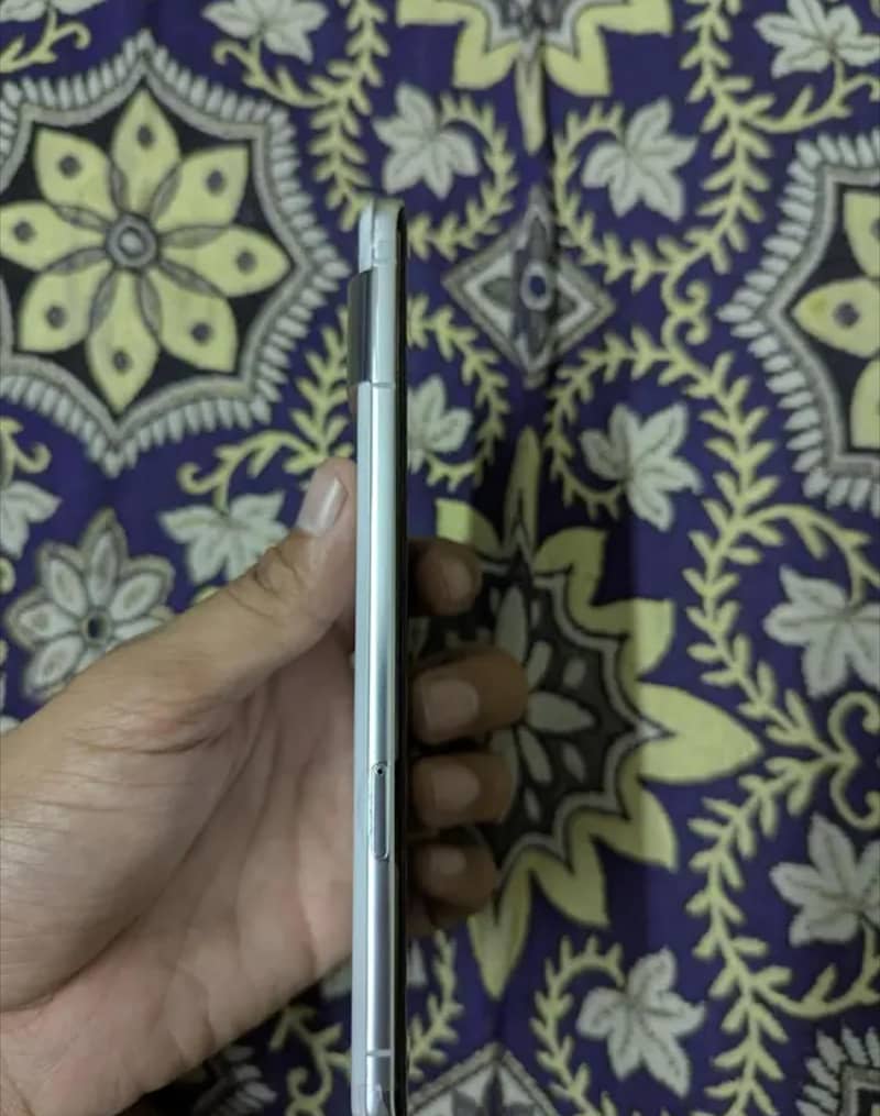 Google Pixel 7 Pro 6