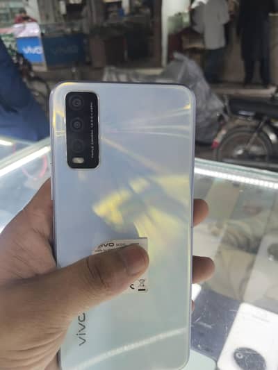 Vivo Y20