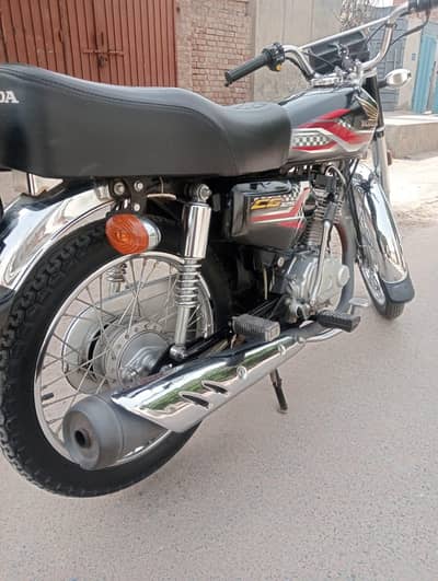 HONDA CG125 model 2024/25 for sale.