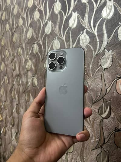 Apple iPhone 15 Pro Max