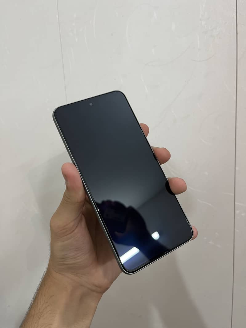 Google Pixel 8 1