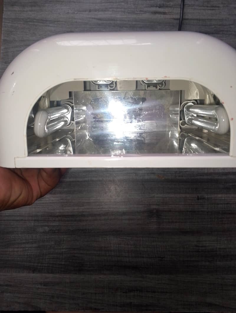 Shellac UV Nail Lamp 1