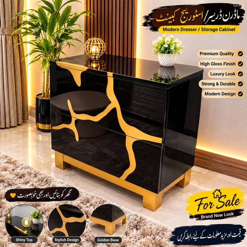 دو عدد وی آئی پی لگژری بلیک اینڈ گولڈن سائیڈ ٹیبلز — ہائی گلاس 0