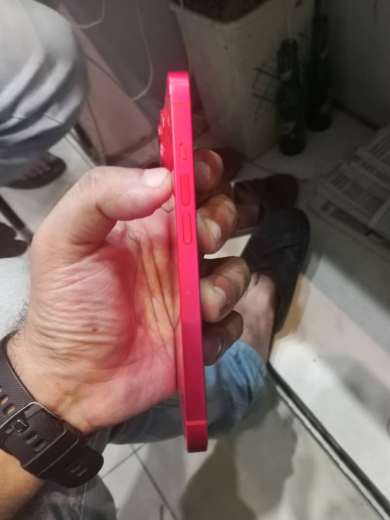 Apple iPhone 14 2
