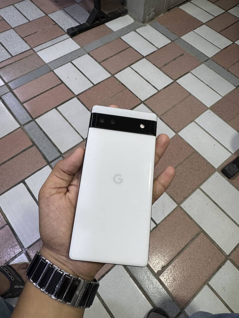 Google Pixel 6a 1