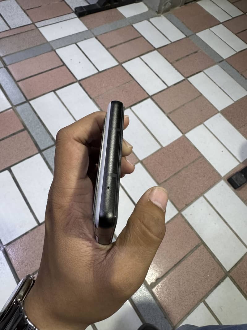 Google Pixel 6a 2