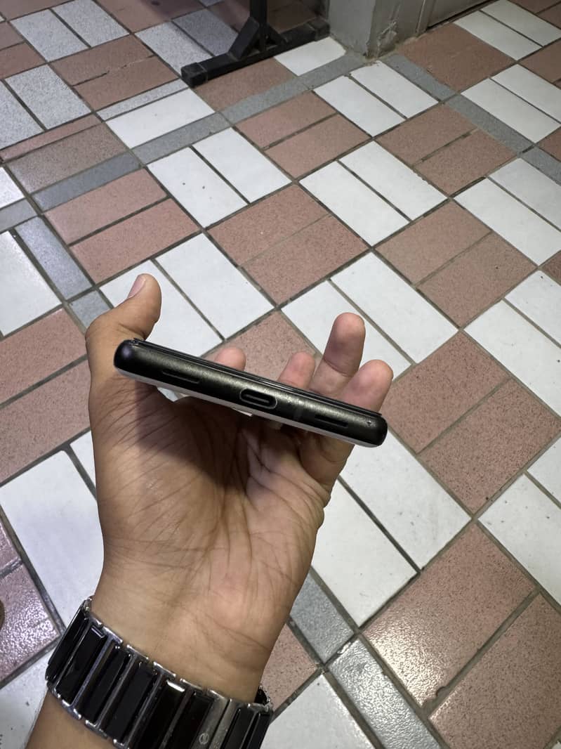 Google Pixel 6a 3