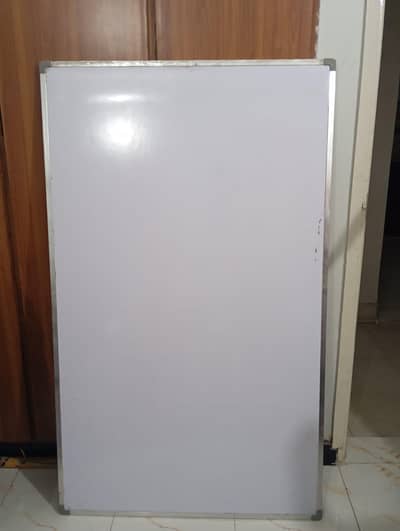 WhiteBoard in excellent condition