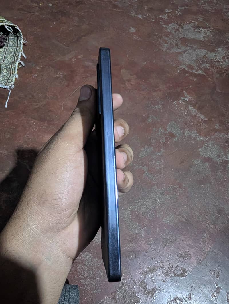 Infinix Note 40 4