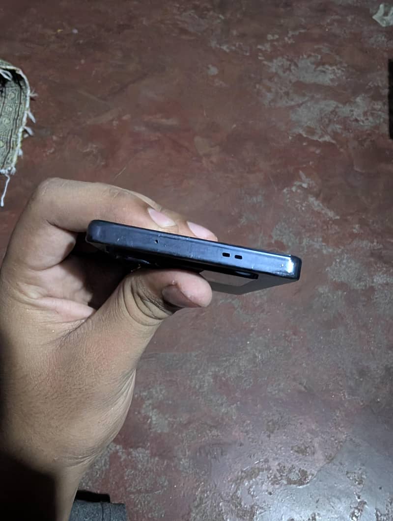 Infinix Note 40 5