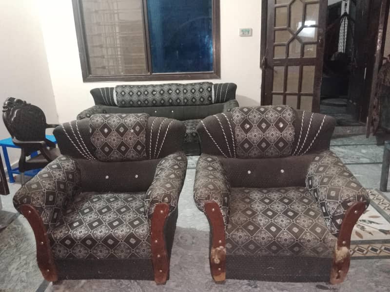 Used Sofa 1