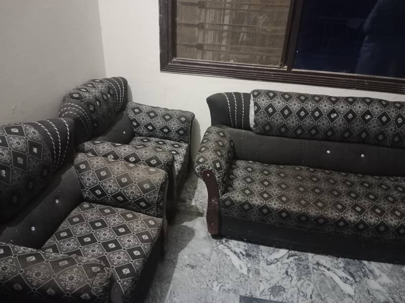 Used Sofa 3