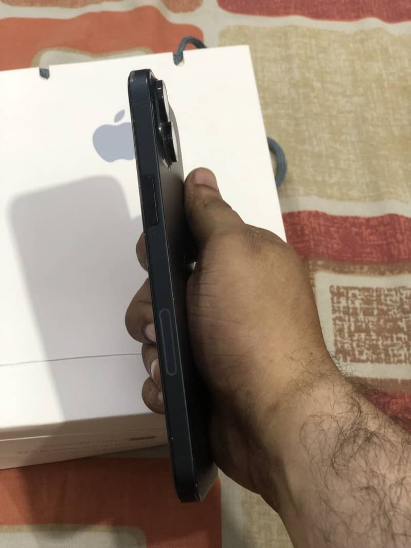 Apple iPhone 14 plus 4
