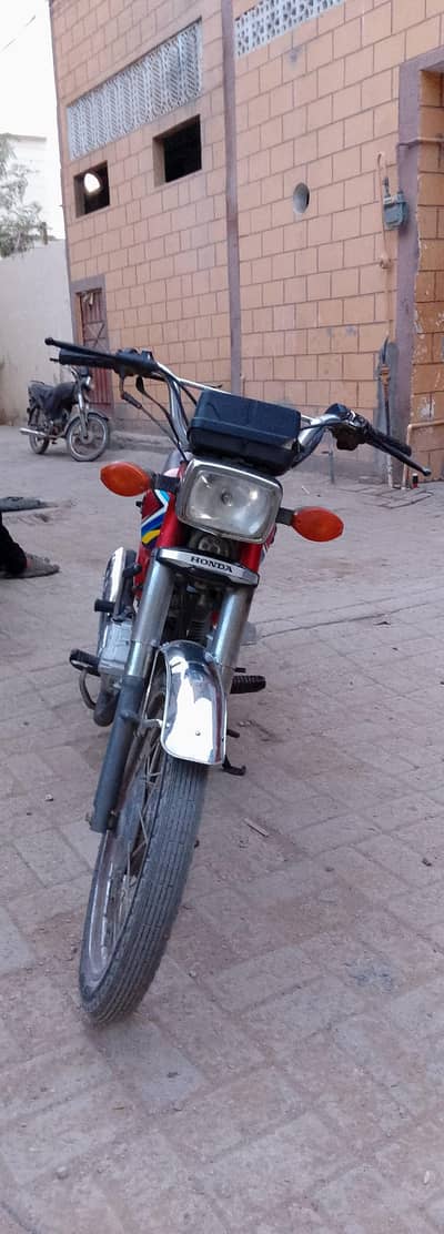 HONDA CG 125 2018 MODEL FULLY GENUINE