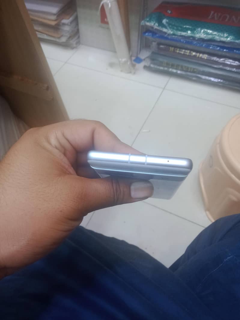 Google Pixel 7a 0