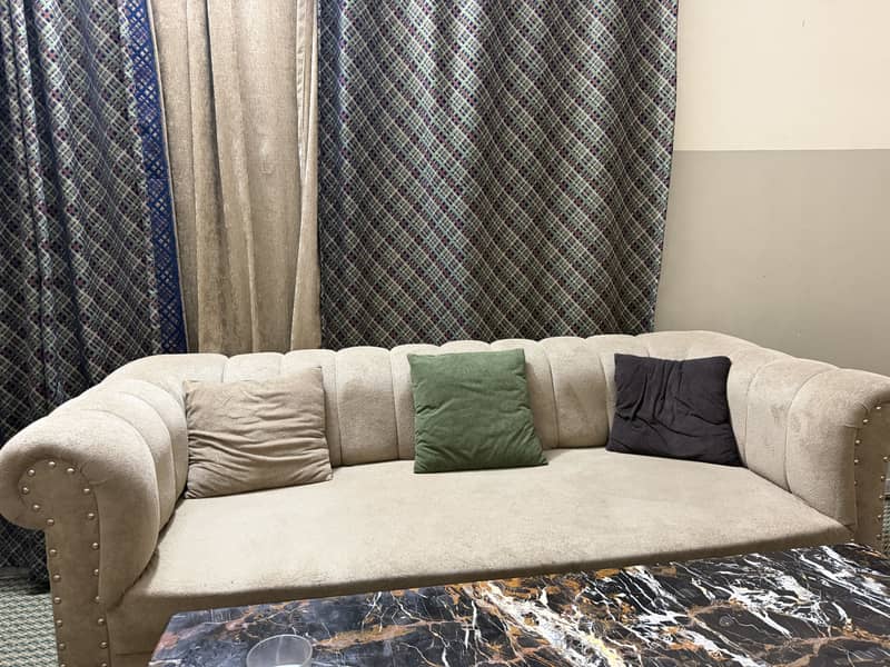 7 seater sofa 0