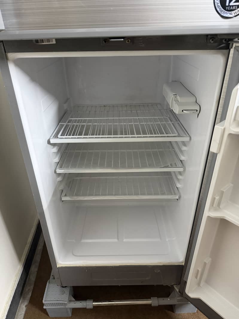 Dawlance Refrigerator 6