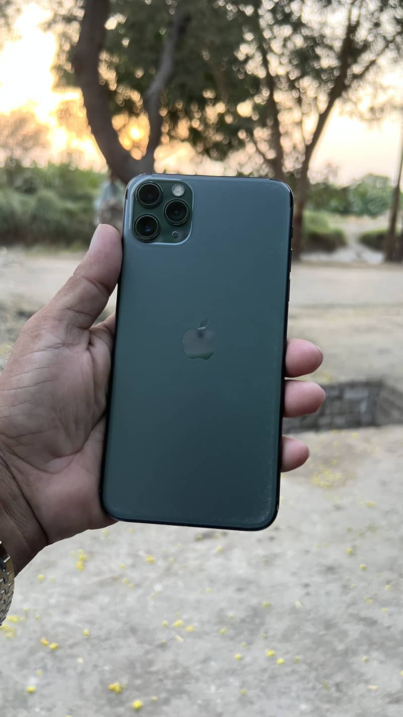 iPhone 11 Pro Max 3